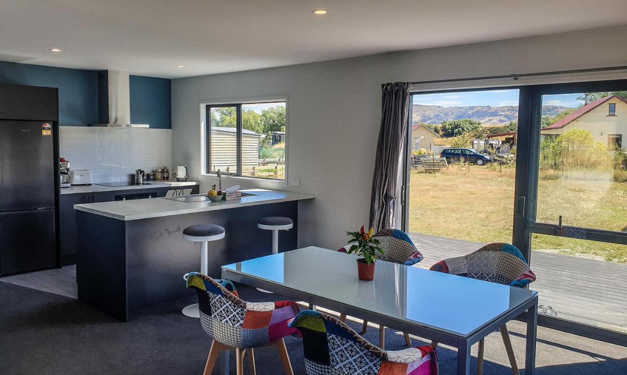Rough Ridge Cottage ~ Your Haven In Central Otago Oturehua エクステリア 写真